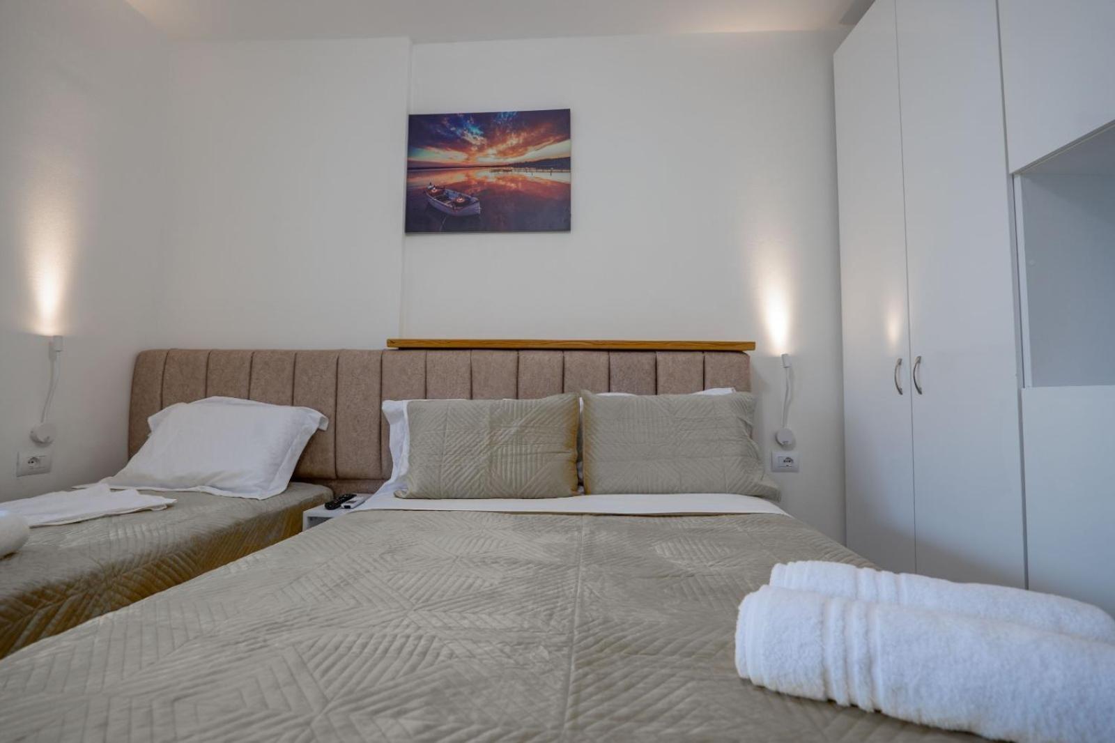 Esel Apartments Sarande Ngoại thất bức ảnh