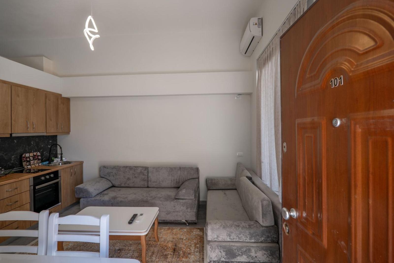 Esel Apartments Sarande Ngoại thất bức ảnh